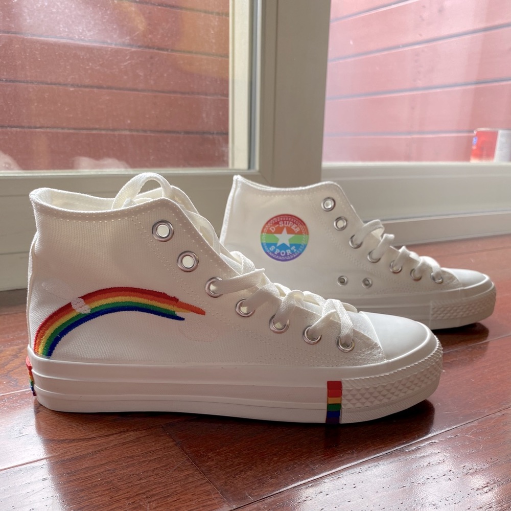 White hightop w/ Rainbow embroidering and sole
